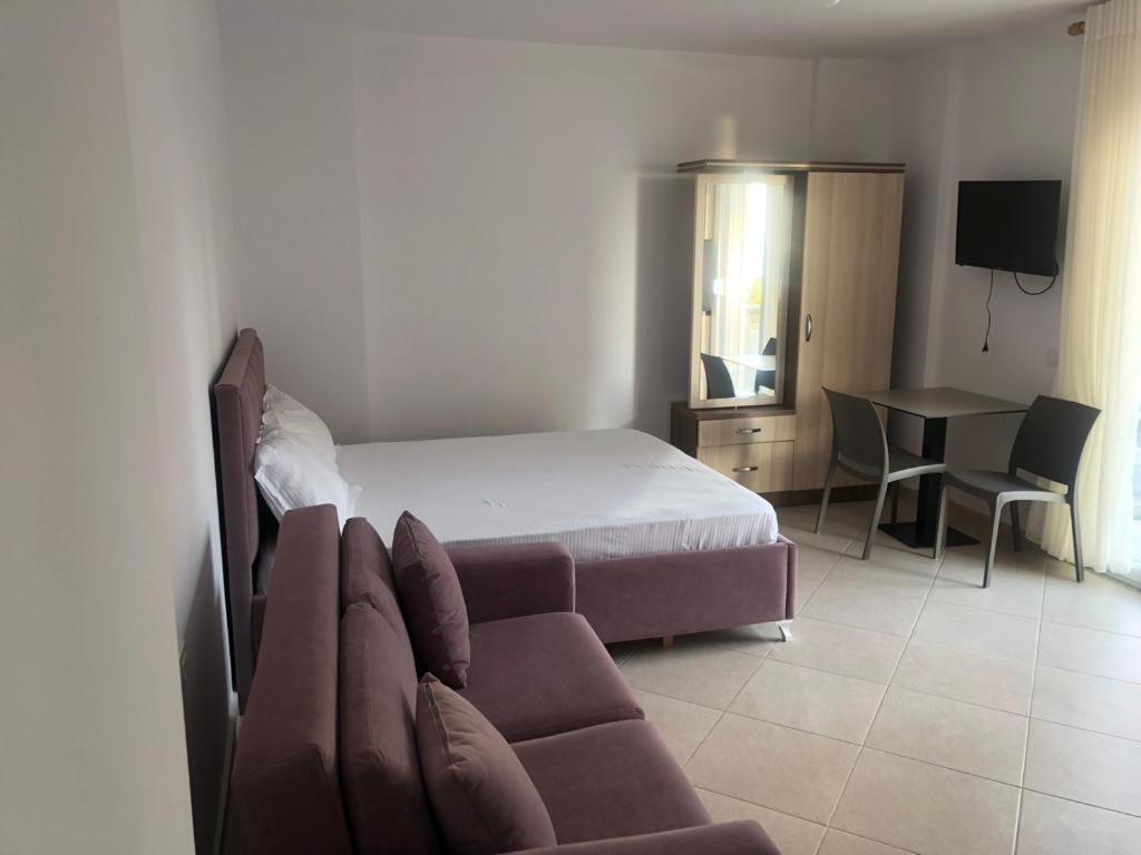Hotel Mario, Shëngjin المظهر الخارجي الصورة