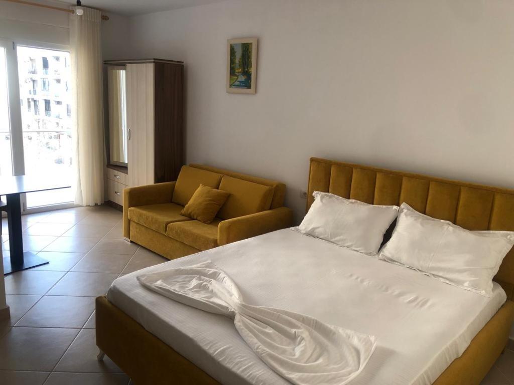 Hotel Mario, Shëngjin المظهر الخارجي الصورة