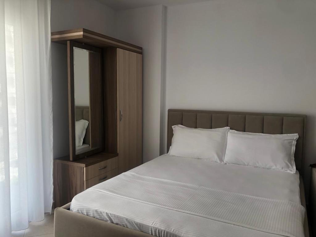 Hotel Mario, Shëngjin المظهر الخارجي الصورة